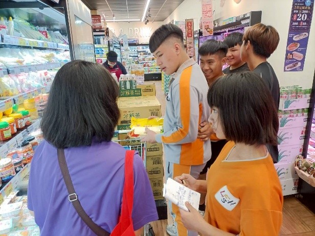 採買材料時要仔細分辨食材的新鮮度