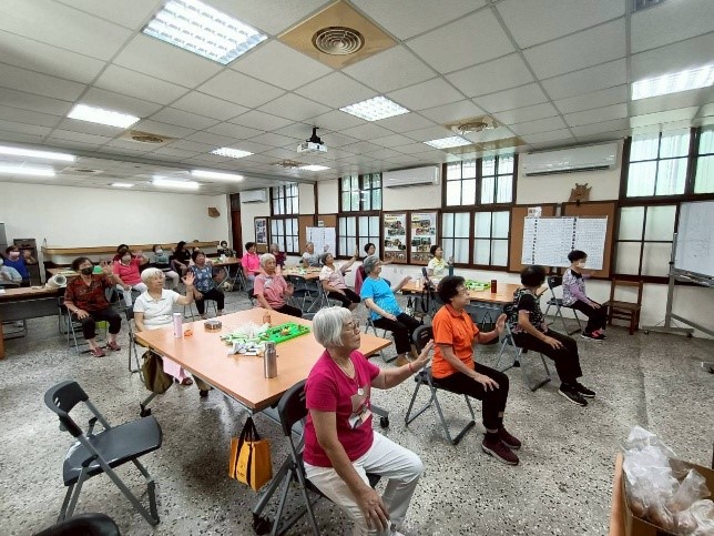 暧身運動活動筋骨 